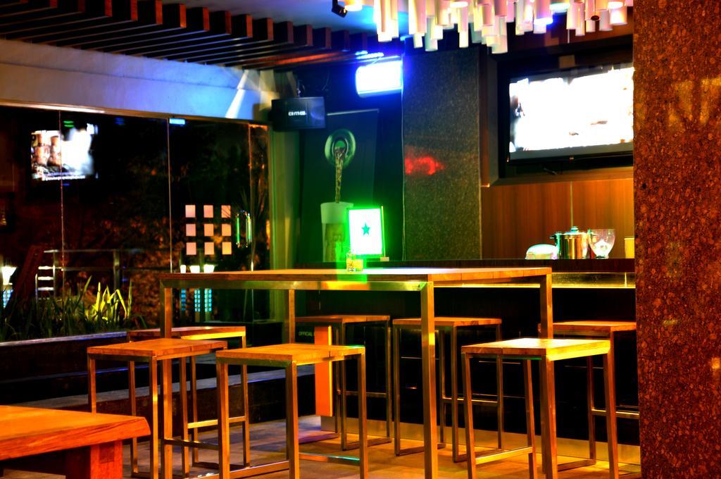 Zia Boutique Hotel Batam Экстерьер фото