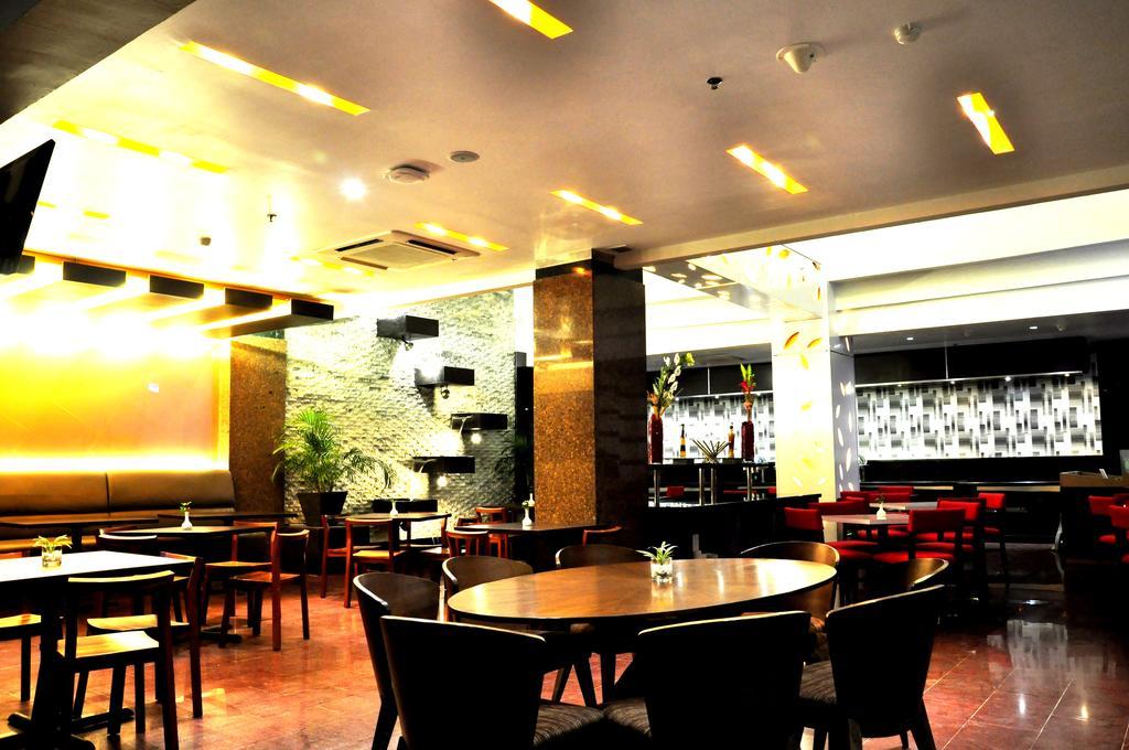 Zia Boutique Hotel Batam Экстерьер фото