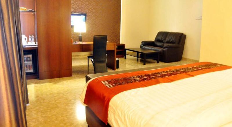 Zia Boutique Hotel Batam Экстерьер фото