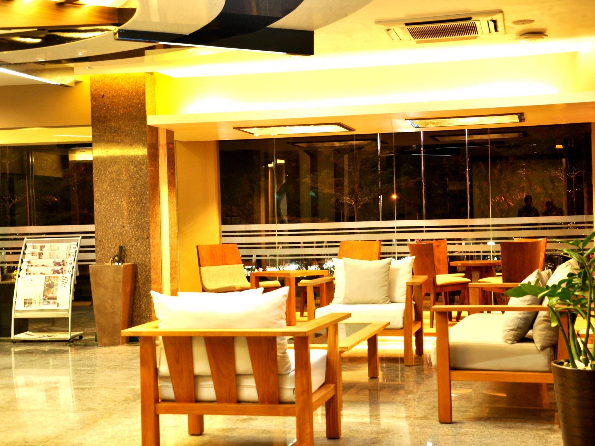 Zia Boutique Hotel Batam Экстерьер фото