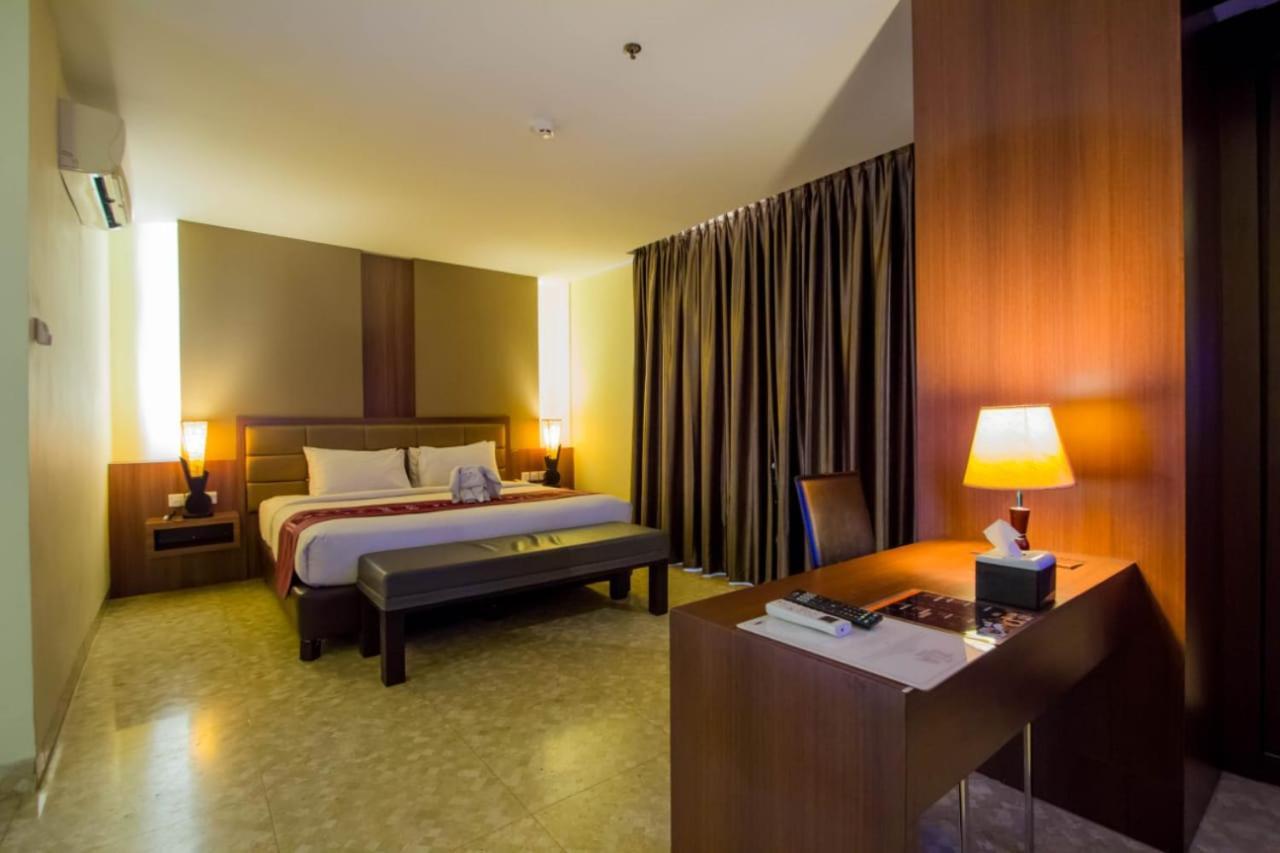 Zia Boutique Hotel Batam Экстерьер фото