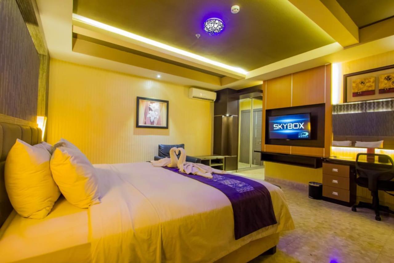 Zia Boutique Hotel Batam Экстерьер фото
